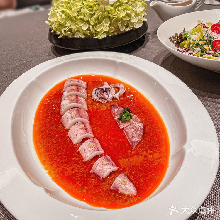 在绍兴,宴请、聚餐首先会想到的食府