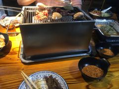 -丹东特色烤肉(学府路一部店)