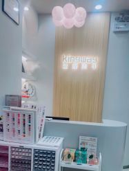 -进巍美甲美睫店