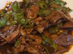 -闯关东东北农家菜(崂山石老人店)