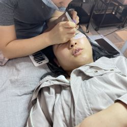 -潮店·溯美日式轻奢美睫馆