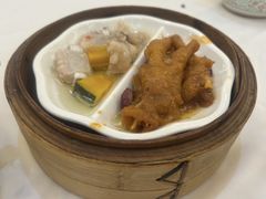 排骨拼凤爪-万山楼海鲜酒家·二十三年老字号