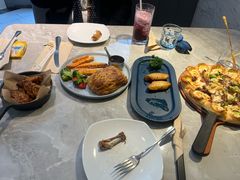 -必胜客(威高广场店)