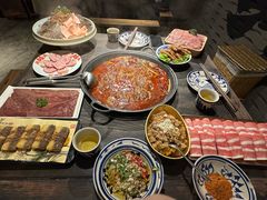 -旧街市鲜货老火锅(大光路店)