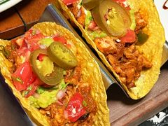 -Famous肥猫墨西哥音乐餐吧(五棵松华熙LIVE店)