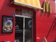 门面-麦当劳(长乐西洋南路得来速店)