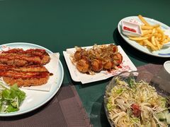 -孔雀裡融合餐厅