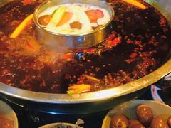 -星鸿社重庆老火锅(燃灯寺分店)