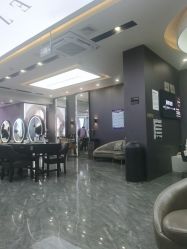 -藤野造型烫染·漂发