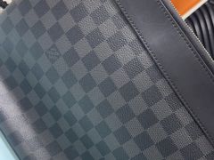 -聚云奢二手奢侈品黄金手表包包回收·中古店(中福城店)