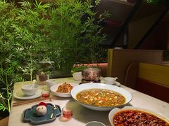 -初蓉丨遇见新川菜(亲贤街荣耀店)