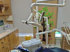 -上海仁爱医院口腔科 · 种植