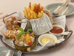 -露露家咖啡店