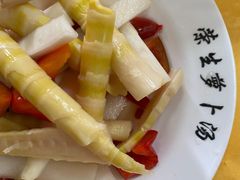 泡菜-荣生萝卜汤饭店