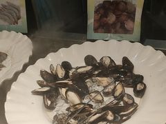 -遇上西雅图多融合海鲜自助餐厅(中房金谊广场店)