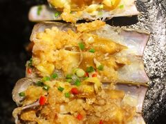 -沪小胖小龙虾(淮海中路旗舰店)
