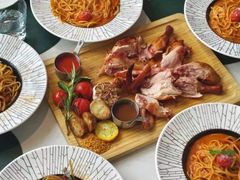 -ins森林童话餐厅coffee&bistro