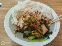 -陆长玖古法猪脚饭(玄风桥店)