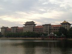 -龙舟池