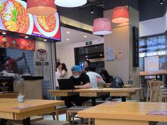 -魔都三兄弟酸辣粉·蘸卤炸串(虹桥万科店)
