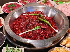 -洞亭火锅(防空洞总店)