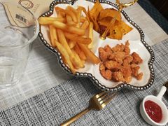 -LUCCA卢卡西班牙海鲜饭(远洋广场店)