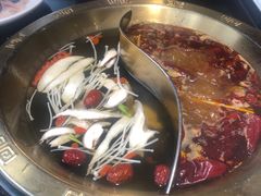 -麻辣英雄重庆火锅(常平店)
