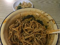 -岳记老成都三味面