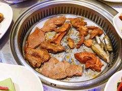 -佰烧海鲜烤肉火锅自助(世茂国际广场店)
