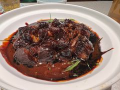 招牌焦糖黑叉烧-维园悦谱·海派家常菜(乌鲁木齐南路店)