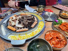 -首尔朴宝·炭火烤肉(五角场店)