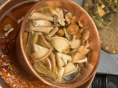-慢丽江·云南野生菌土鸡锅(付家庄店)