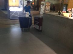 -丽池宫韩式汗蒸会馆(华灯坊店)