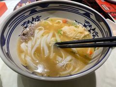 -潮牛海记•潮汕牛肉火锅•醉鸡煲•粿条汤(通北路店)