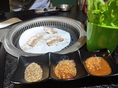 -烤路里·韩国品质自助烤肉(石路天虹4号店)
