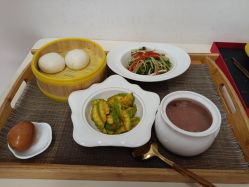 -月满阁月子中心(莲湖区店)
