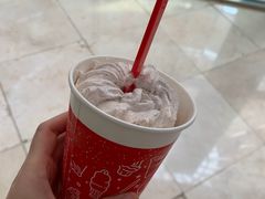奥利奥红丝绒-DQ·蛋糕·冰淇淋(河东万达店)