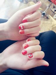-伊人脱毛美甲美睫连锁机构