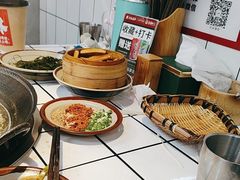 -巴卤社老火锅(财富店)