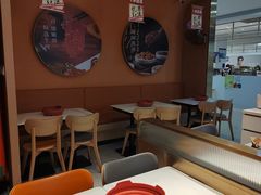 -红渡小香·牛肉麻辣香锅(车站南路店)
