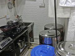 -小蛮妞家螺蛳粉(凯旋路店)