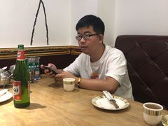 -巴依兄弟西域美食(机场店)