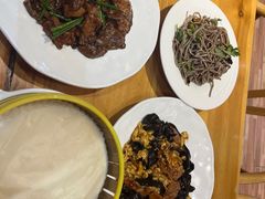 -肘子酥·天津菜·特色捞面(德云社店)