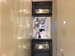 三层童装门口-ZARA(世贸天阶店)