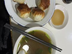 -舒蔡记生煎菜饭(云南中路店)