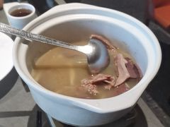 -佬太公海鸭·海鲜大排档(上海总店)