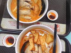 -亚王咖喱鸡米粉面