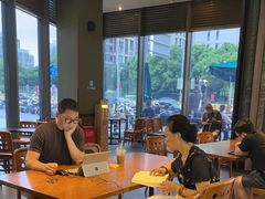 -星巴克(南翔五彩城店)