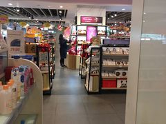 -乐天百货(环球中心店)