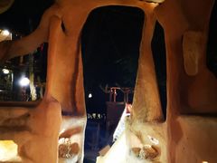 -天门沟九州驿站树上汤泉